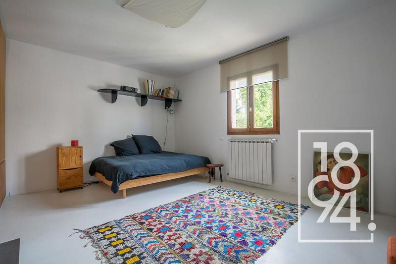 Villa - 234 m² - 7 pièces