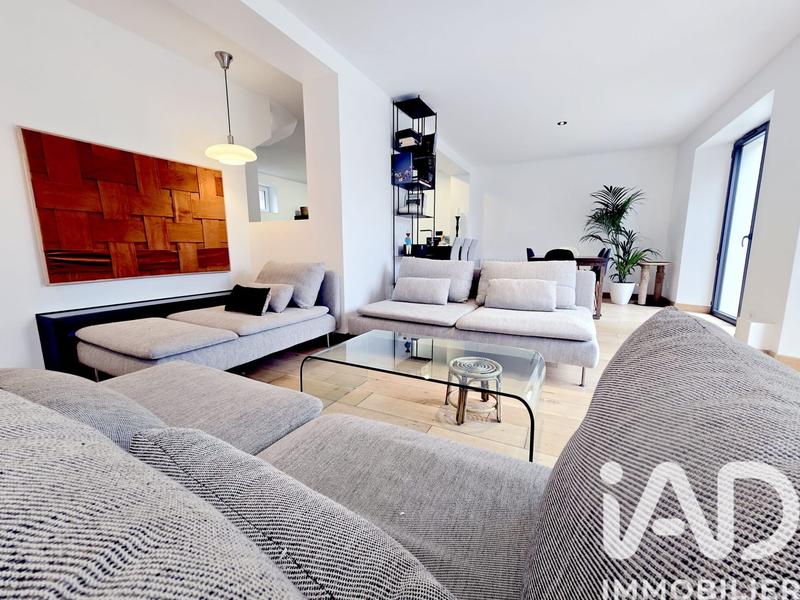 Maison - 144 m² - 7 pièces