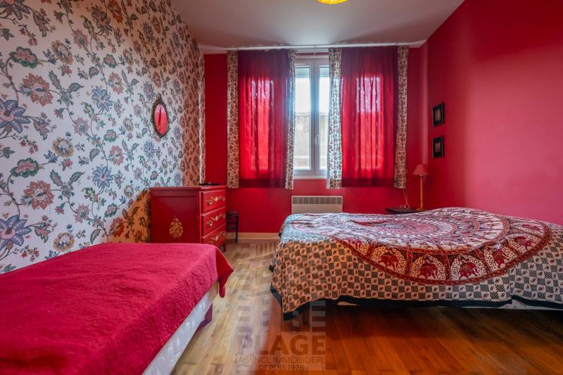 Appartement - 82 m² - 4 pièces