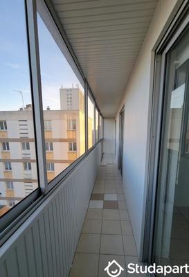 Chambre - 11 m² - 1 pièce