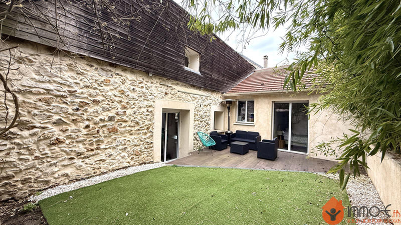 Maison - 110 m² - 5 pièces