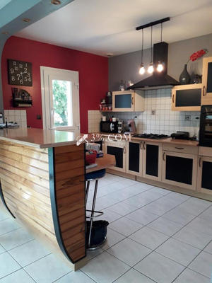 Maison - 130 m² - 5 pièces