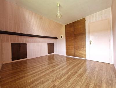 Maison ancienne - 116 m² - 8 pièces