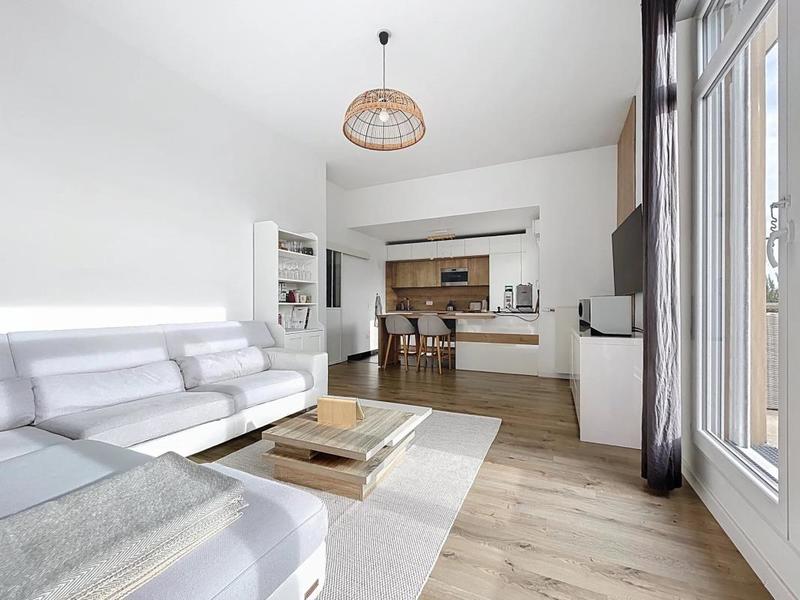 Appartement - 87 m² - 4 pièces