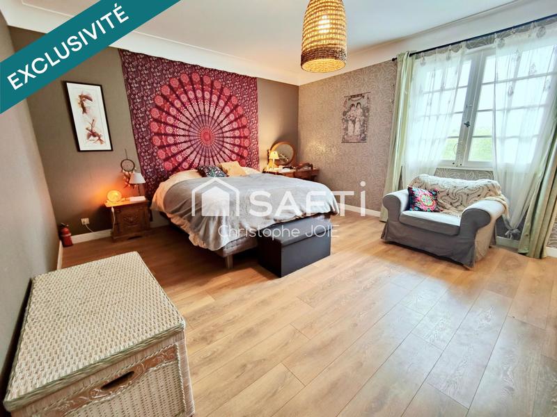 Maison de maîtres - 266 m² - 8 pièces