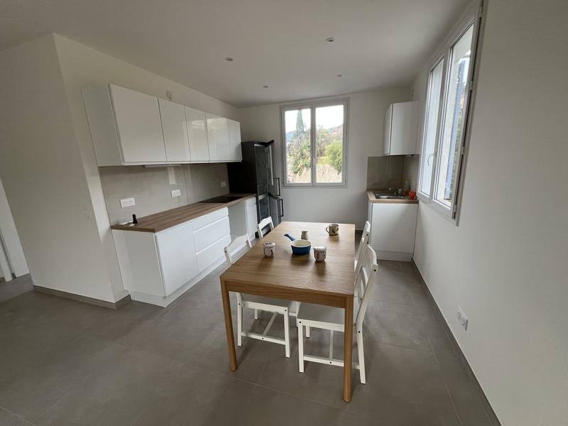 Appartement - 79 m² - 4 pièces