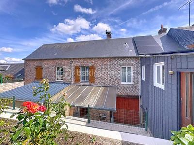 Maison de ville - 107 m² - 6 pièces