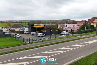 Local d'activités - 178 m²