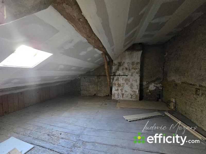 Maison - 121 m² - 5 pièces