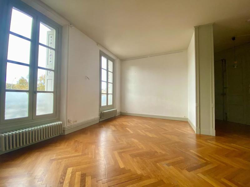 Appartement - 167 m² - 4 pièces