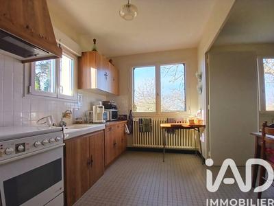 Maison - 131 m² - 7 pièces