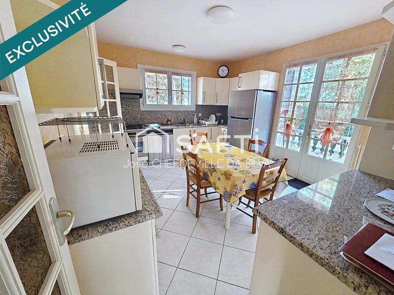 Villa - 162 m² - 7 pièces