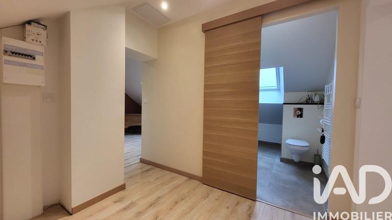 Maison - 99 m² - 5 pièces