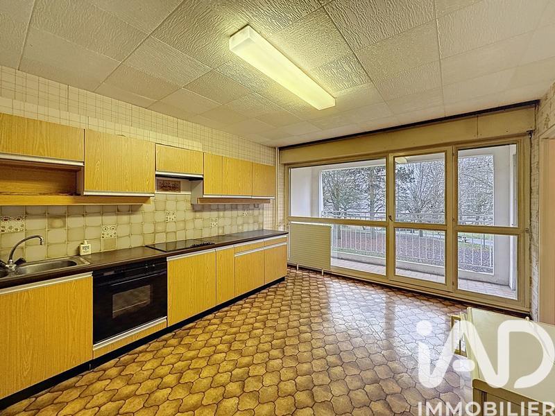 Appartement - 90 m² - 4 pièces