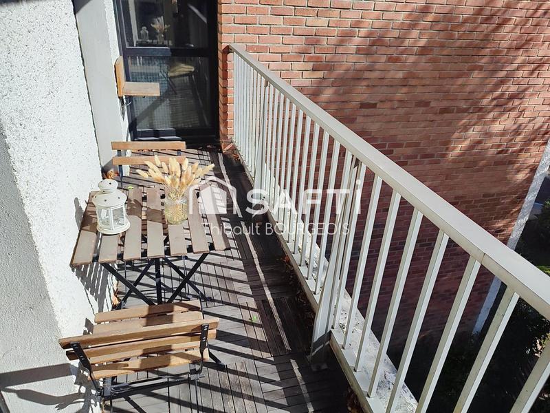 Appartement - 82 m² - 4 pièces