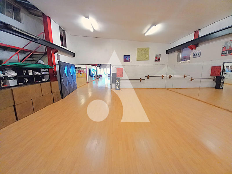 Local commercial - 435 m²