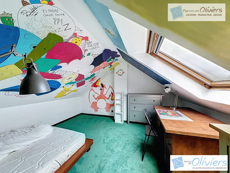 Maison - 111 m² - 6 pièces