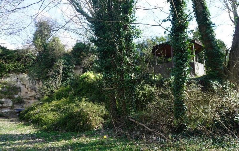 Terrain constructible - 738 m²