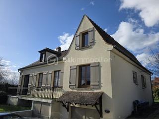 Propriété - 150 m² - 5 pièces