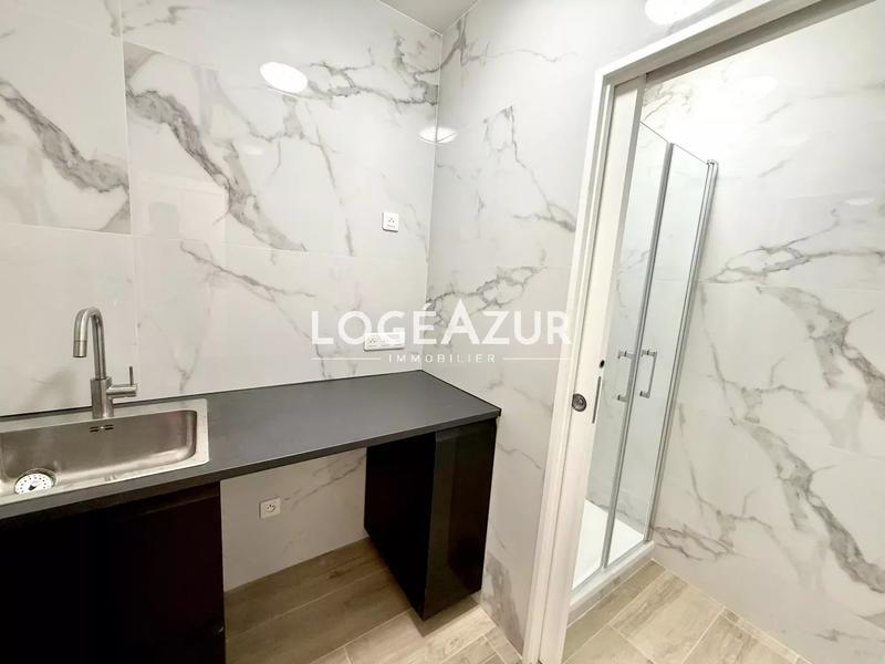 Bureau - 55 m² - 4 pièces