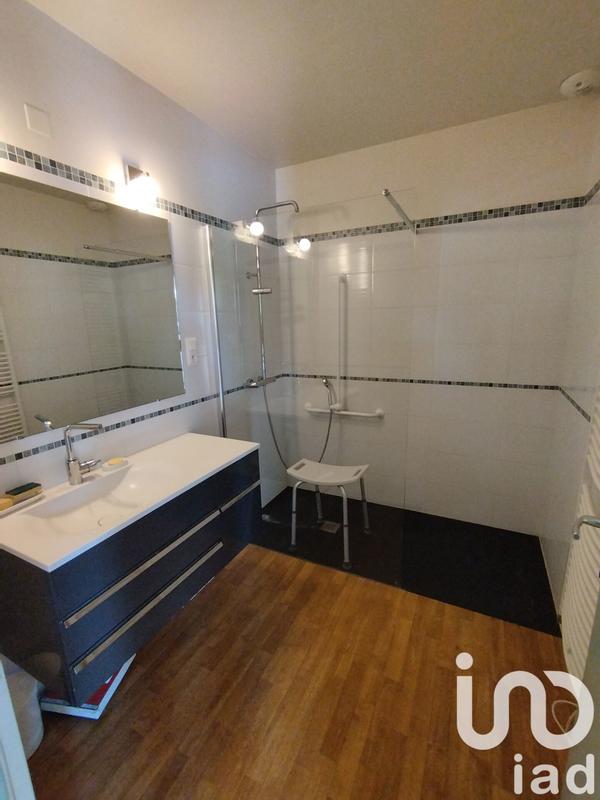 Maison - 193 m² - 9 pièces