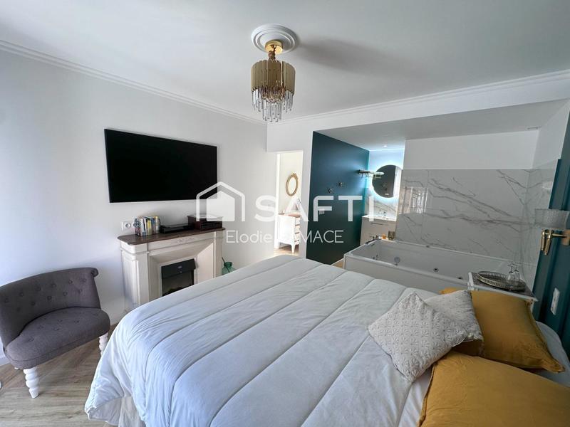 Maison - 166 m² - 6 pièces