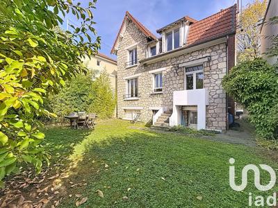 Maison - 156 m² - 6 pièces