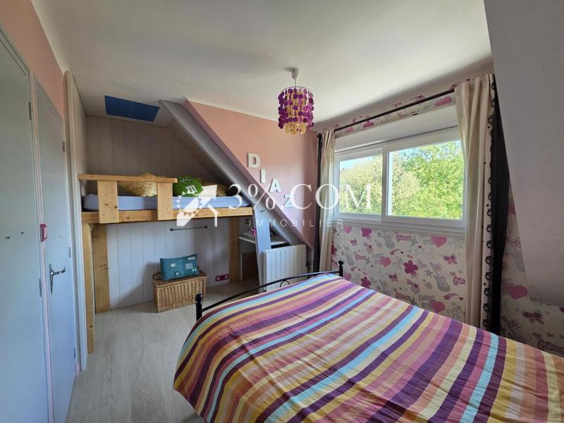 Maison - 177 m² - 6 pièces