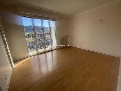 Appartement - 142 m² - 5 pièces
