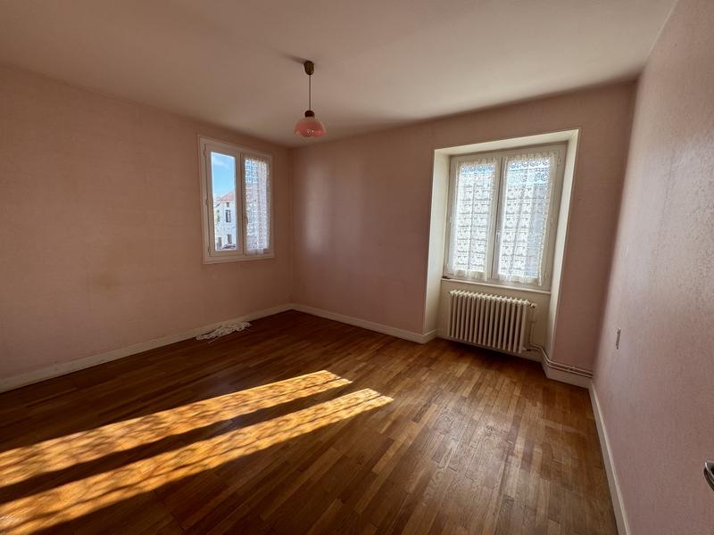 Maison - 170 m² - 7 pièces