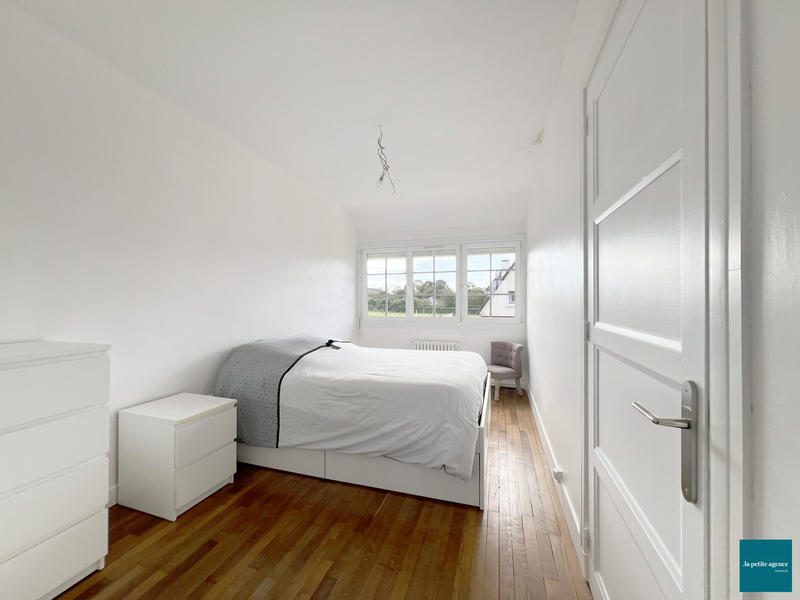 Maison - 185 m² - 7 pièces