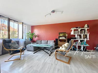 Maison - 135 m² - 4 pièces