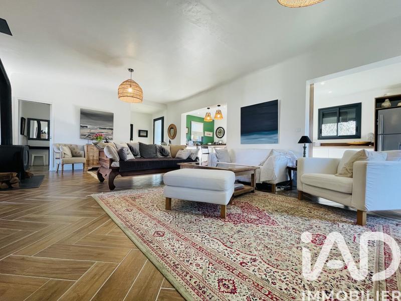 Maison - 166 m² - 6 pièces