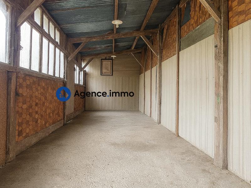 Maison - 168 m² - 8 pièces