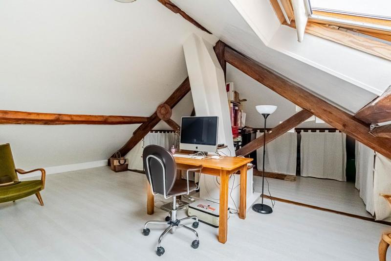 Maison - 208 m² - 6 pièces