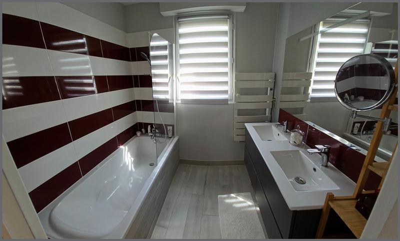 Maison - 184 m² - 7 pièces