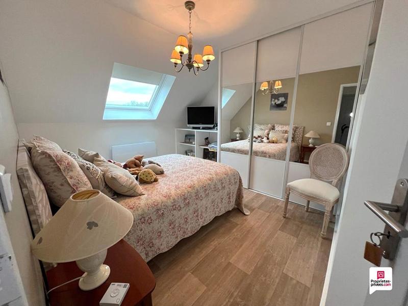 Maison - 104 m² - 5 pièces