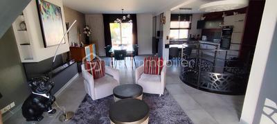 Pavillon - 142 m² - 5 pièces