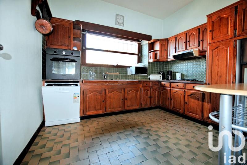 Maison - 435 m² - 15 pièces