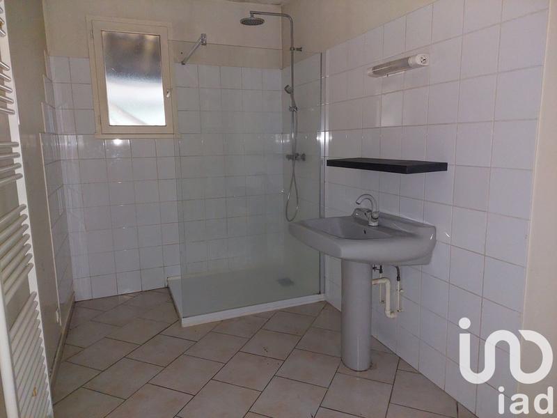 Appartement - 600 m² - 5 pièces