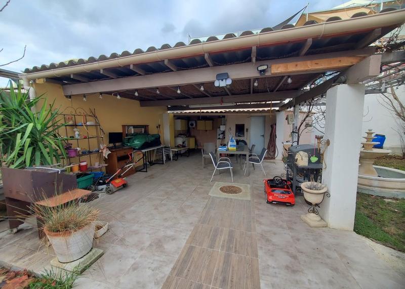 Maison - 494 m² - 20 pièces