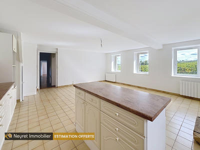 Maison - 115 m² - 4 pièces