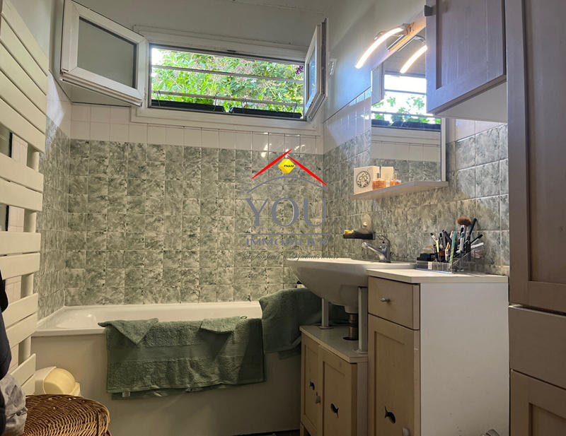 Maison - 124 m² - 8 pièces