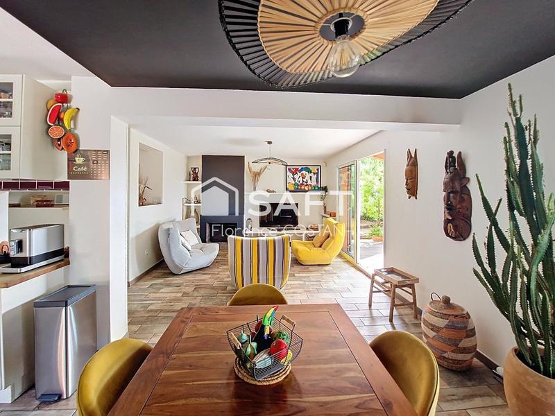 Villa - 160 m² - 6 pièces