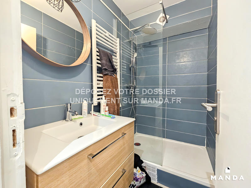 Chambre - 10 m² - 5 pièces