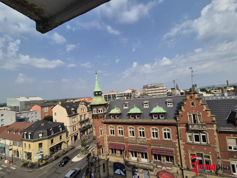 Appartement - 100 m² - 4 pièces