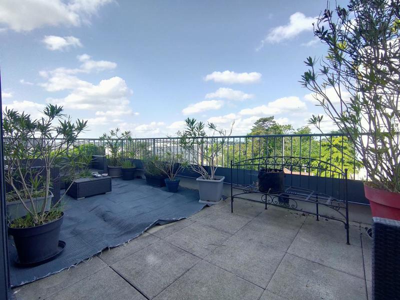 Appartement - 77 m² - 4 pièces