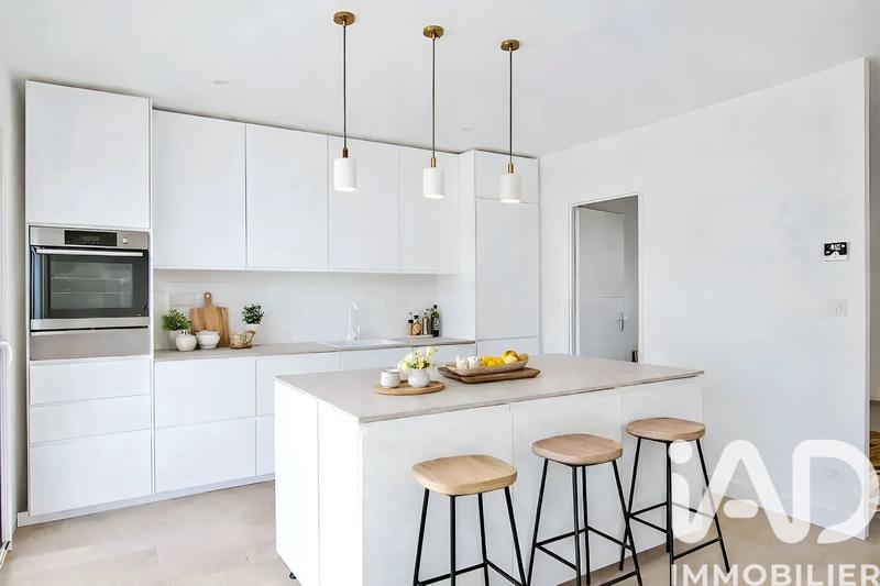 Maison - 120 m² - 5 pièces