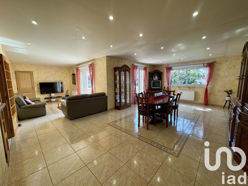 Maison - 162 m² - 7 pièces