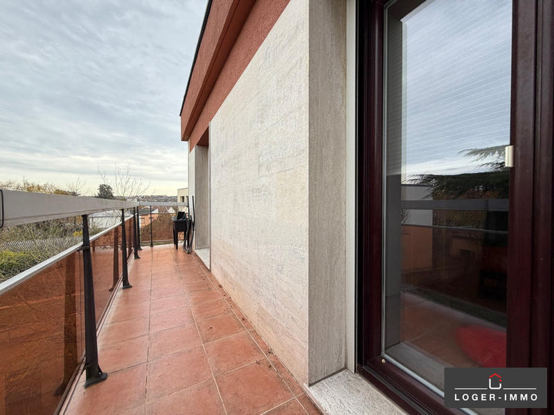 Appartement - 102 m² - 5 pièces